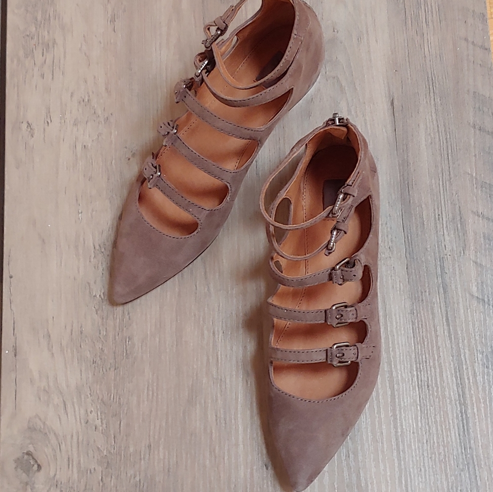 FRYE Women's Suede Sienna Buckle Taupe Size 6.5 Flat